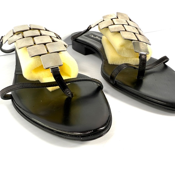 David Aaron, black leather sandals with square metal embellishments - Picture 5 of 10
